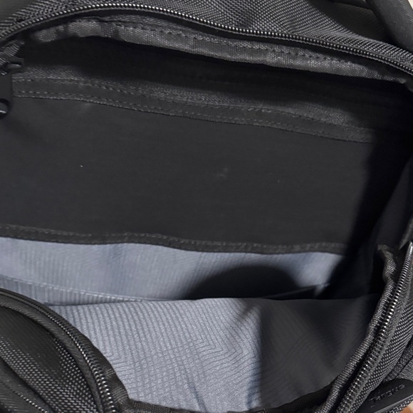 Targus Black Professional Backpack - Picture 6 of 9